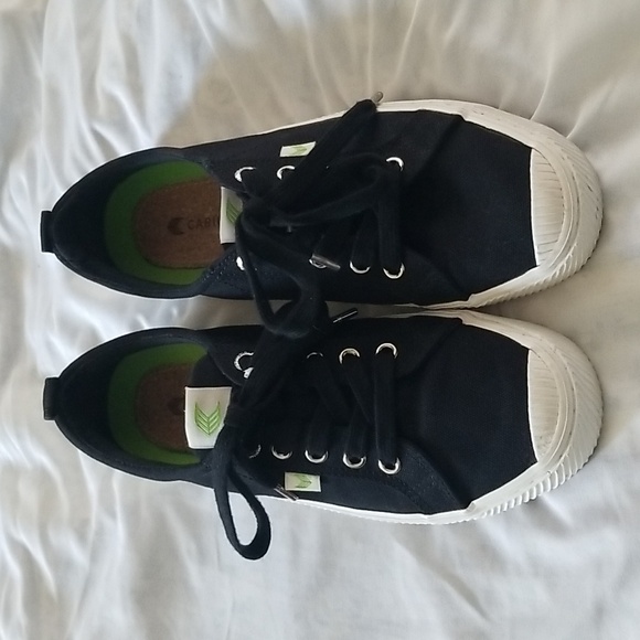 CARIUMA black endless comfort shoes W7.5 M6 - Picture 1 of 10